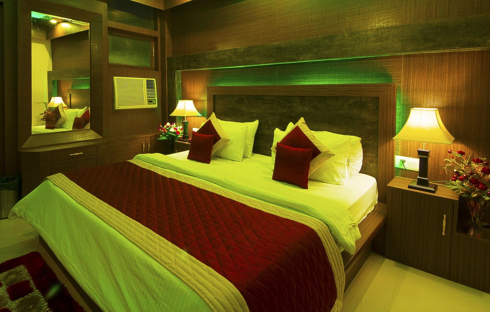 Airport Hotel Vishal Residency New Delhi Bagian luar foto