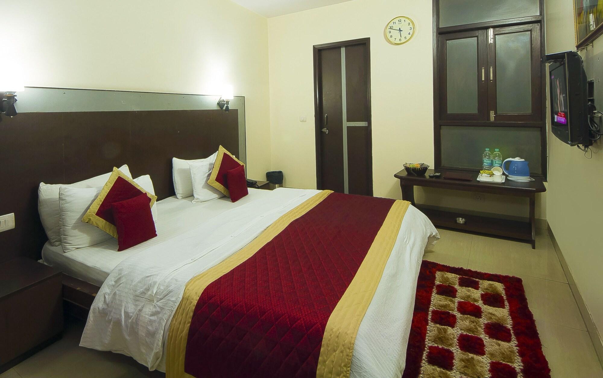 Airport Hotel Vishal Residency New Delhi Bagian luar foto