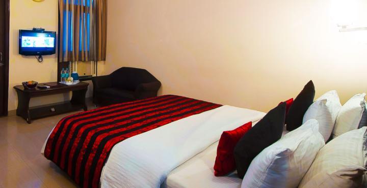 Airport Hotel Vishal Residency New Delhi Bagian luar foto