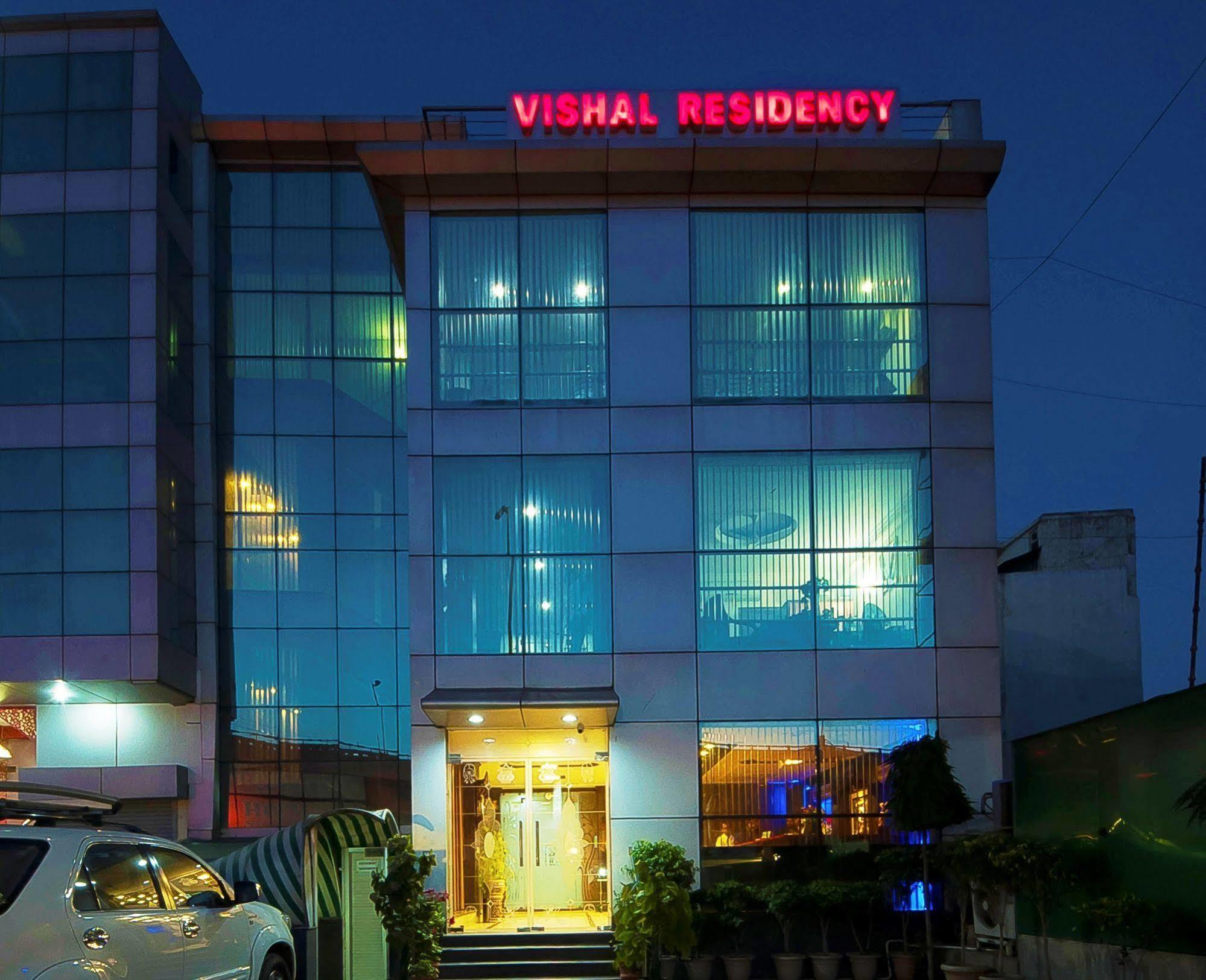 Airport Hotel Vishal Residency New Delhi Bagian luar foto